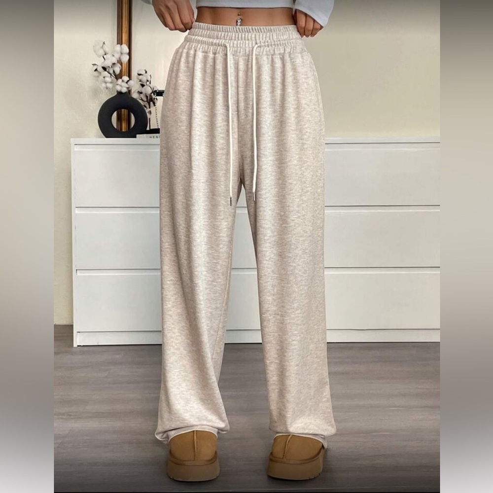 Women's Cream Lounge Pants - Picture 3 of 6
